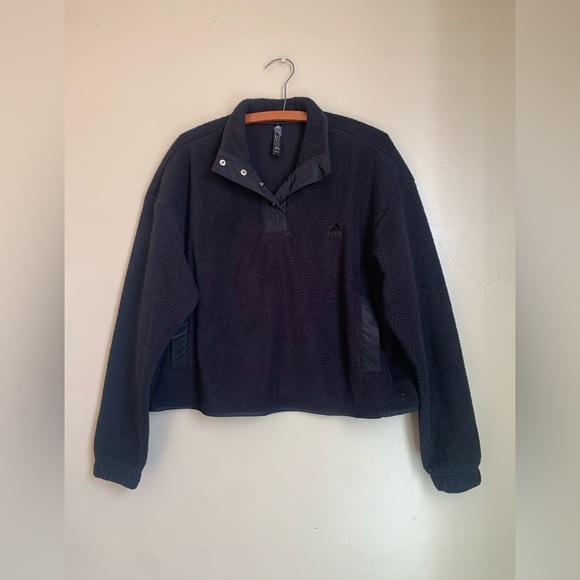 adidas Tops - Adidas fleece pop over sweatshirt cropped 1/4 button size xlarge